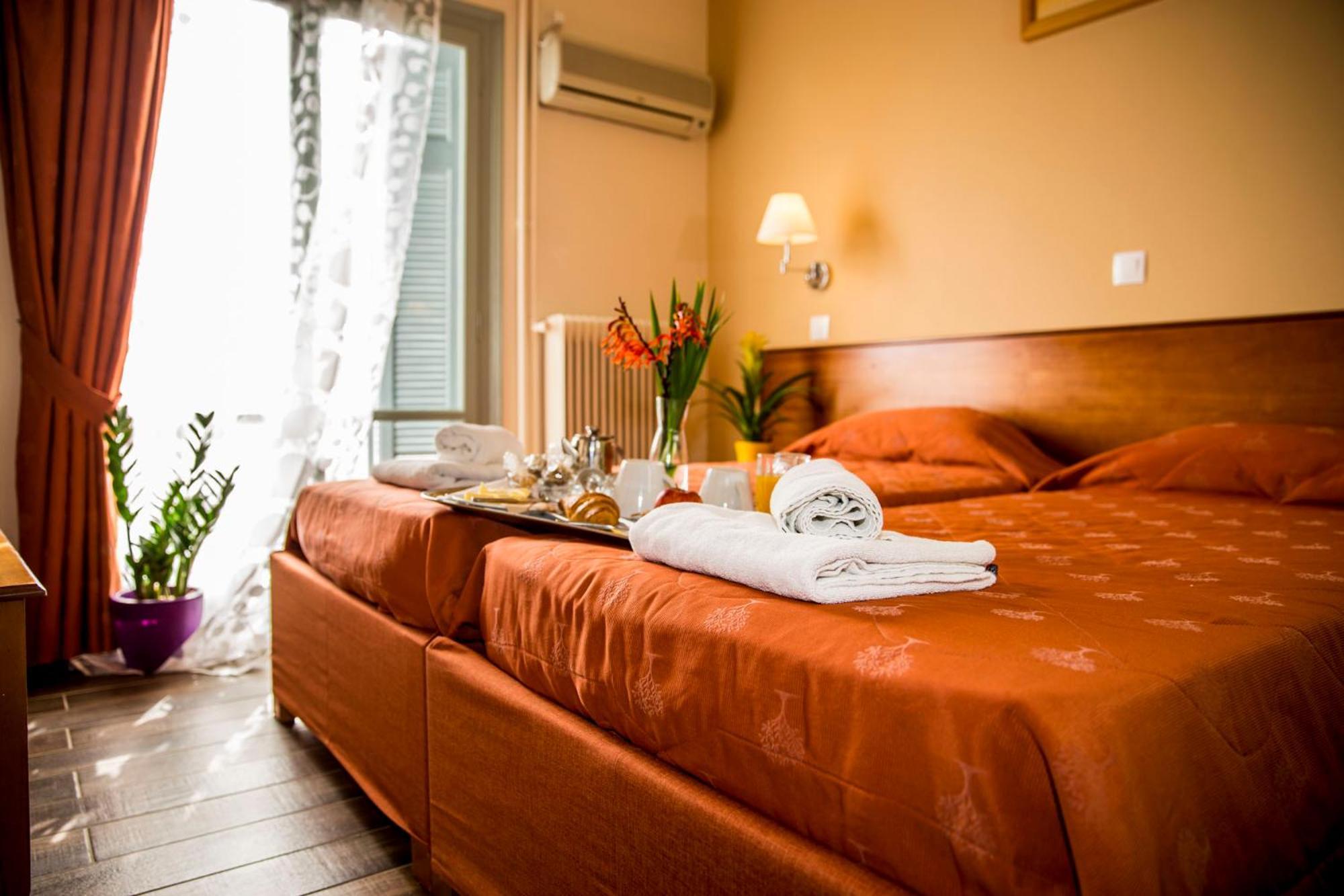 Togias Hotel Aegina Экстерьер фото